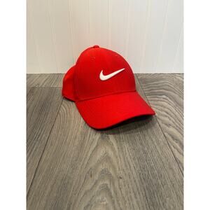 Nike Adult Unisex Training Dri-Fit Club Cap Red FB5625-657 Size S/M, (NWOT)